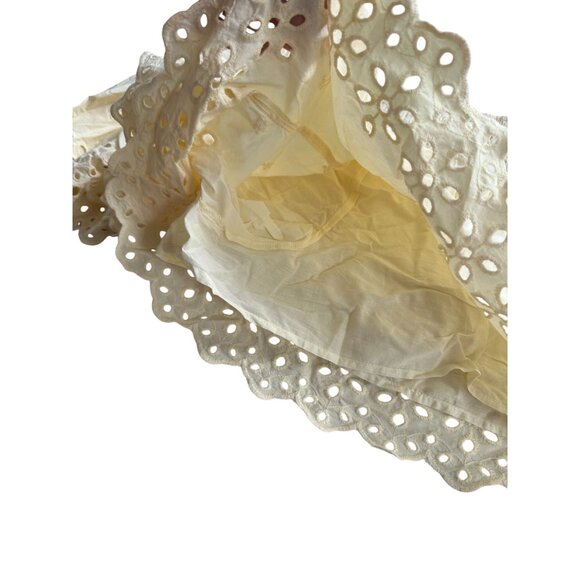 ZARA Butter Yellow Eyelet Scalloped Shorts Size Medium NEW NWT - Picture 8 of 8